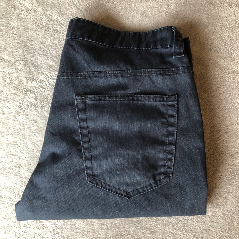 Men’s jeans - Picture 1 of 3